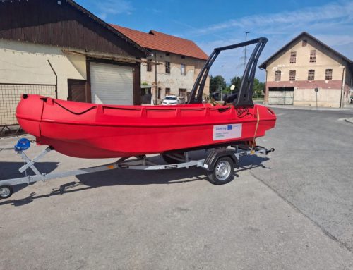 Skupaj za varnejšo in odpornejšo regijo: v okviru projekta ODPORNI bogatejši za nov reševalni čoln / Zajedno za sigurniju i otporniju regiju: u sklopu projekta ODPORNI bogatiji za novi spasilački čamac